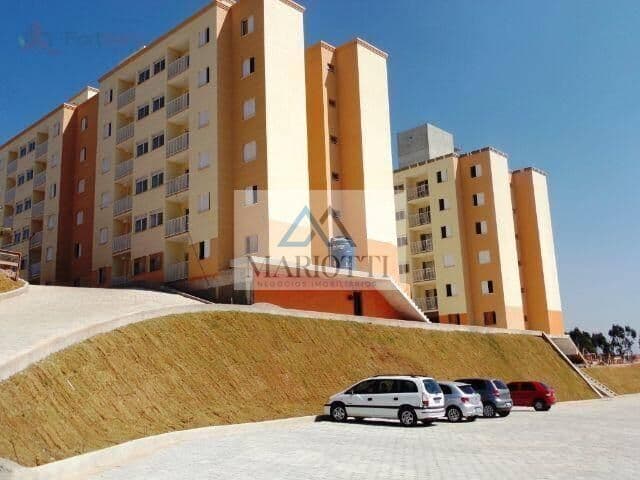 Apartamento à venda no Condomínio Laranjeiras Caieiras SP