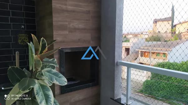 Apartamento com suíte e Varanda Gourmet à Venda em Atibaia