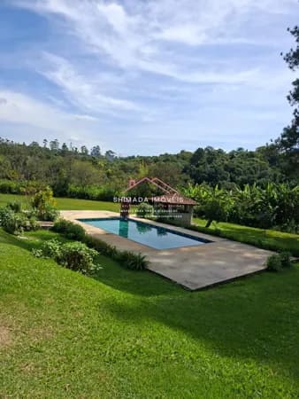 🏡 Oportunidade em Ibiúna: Chácara com Lago, Piscina e Área Gourmet