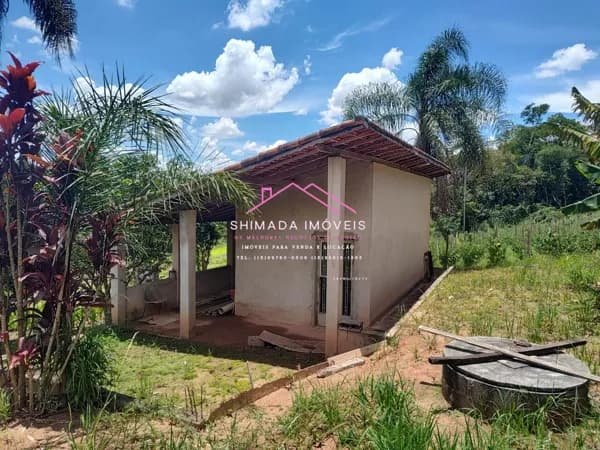 Terreno com Casa em Construção à Venda em Ibiúna
