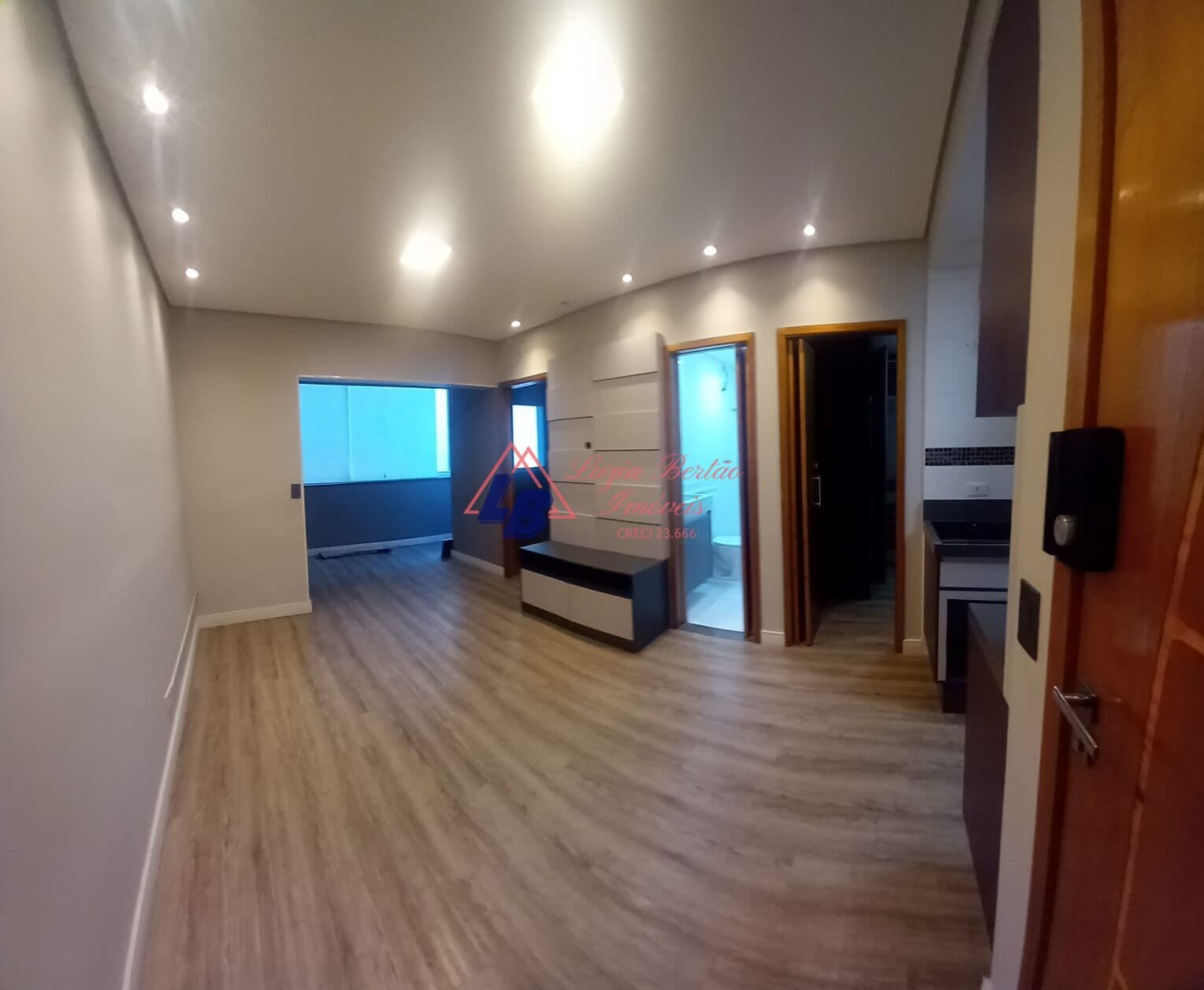 Apartamento SEM CONDOMINIO VL FLORESTA