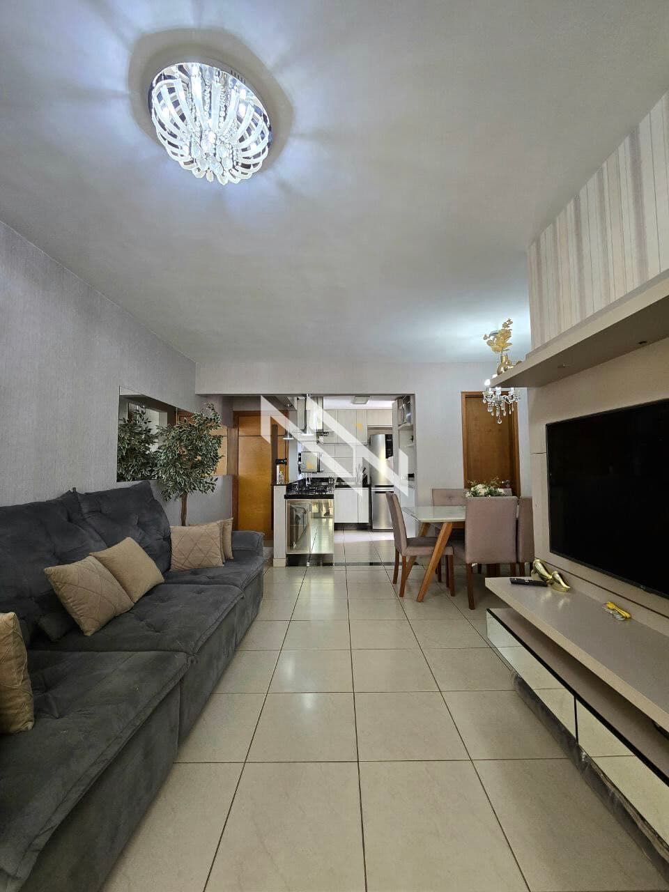 Apartamento Mobiliado 2 Suítes no Setor Serrinha