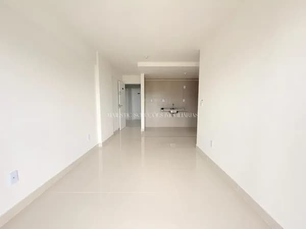 Apartamento nunca habitado no Turu com 02 quartos, sendo 01 suíte todo no porcelanato e vista livre