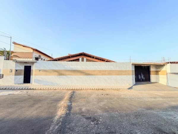 Casa de Alto Padrão com 04 suítes e 800 metros de terreno no Olho D'água para venda - Mansão