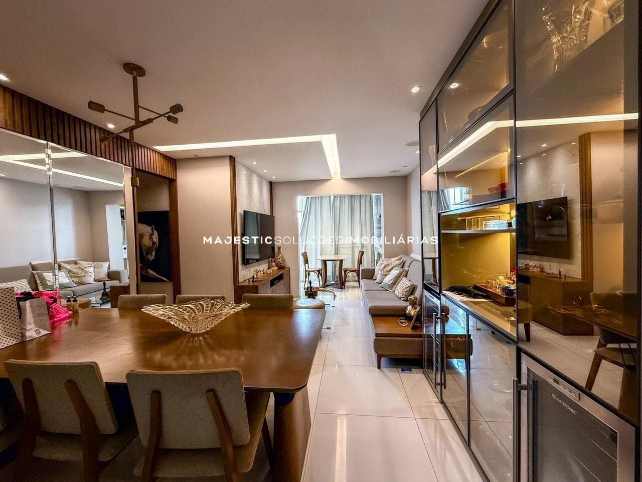Apartamento para venda com fino acabamento e porteira fechada (mobiliado) no calhau - Condominio Varandas Grand Park