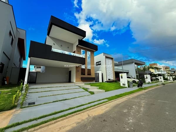 Casa de Alto Padrão com 04 suites no condominio Damha Araçagy