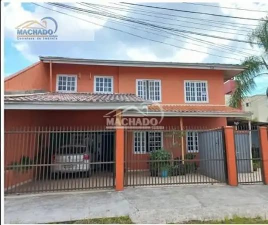 Sobrado à venda no bairro Jardim Iririú em Joinville/SC