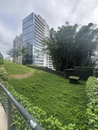 Apartamento Alto Padrão com 169m² e 4 dormitórios no Centro!