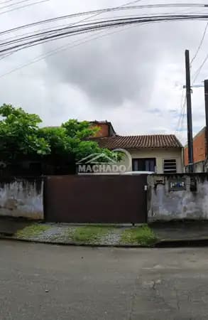 Casa à venda no bairro Jardim Paraíso em Joinville/SC