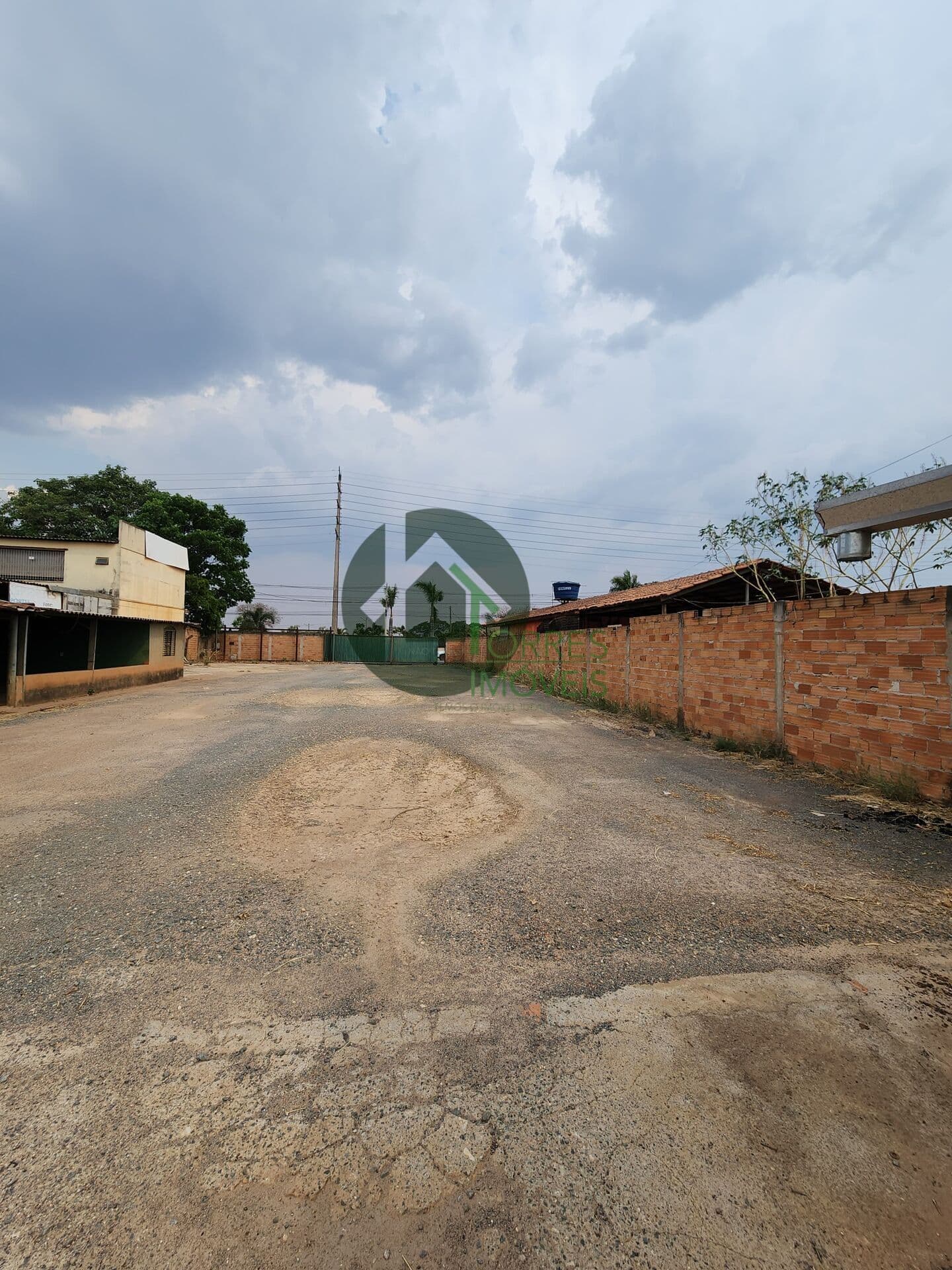 Terreno comercial proximo das bases de Petróleo de Senador Canedo