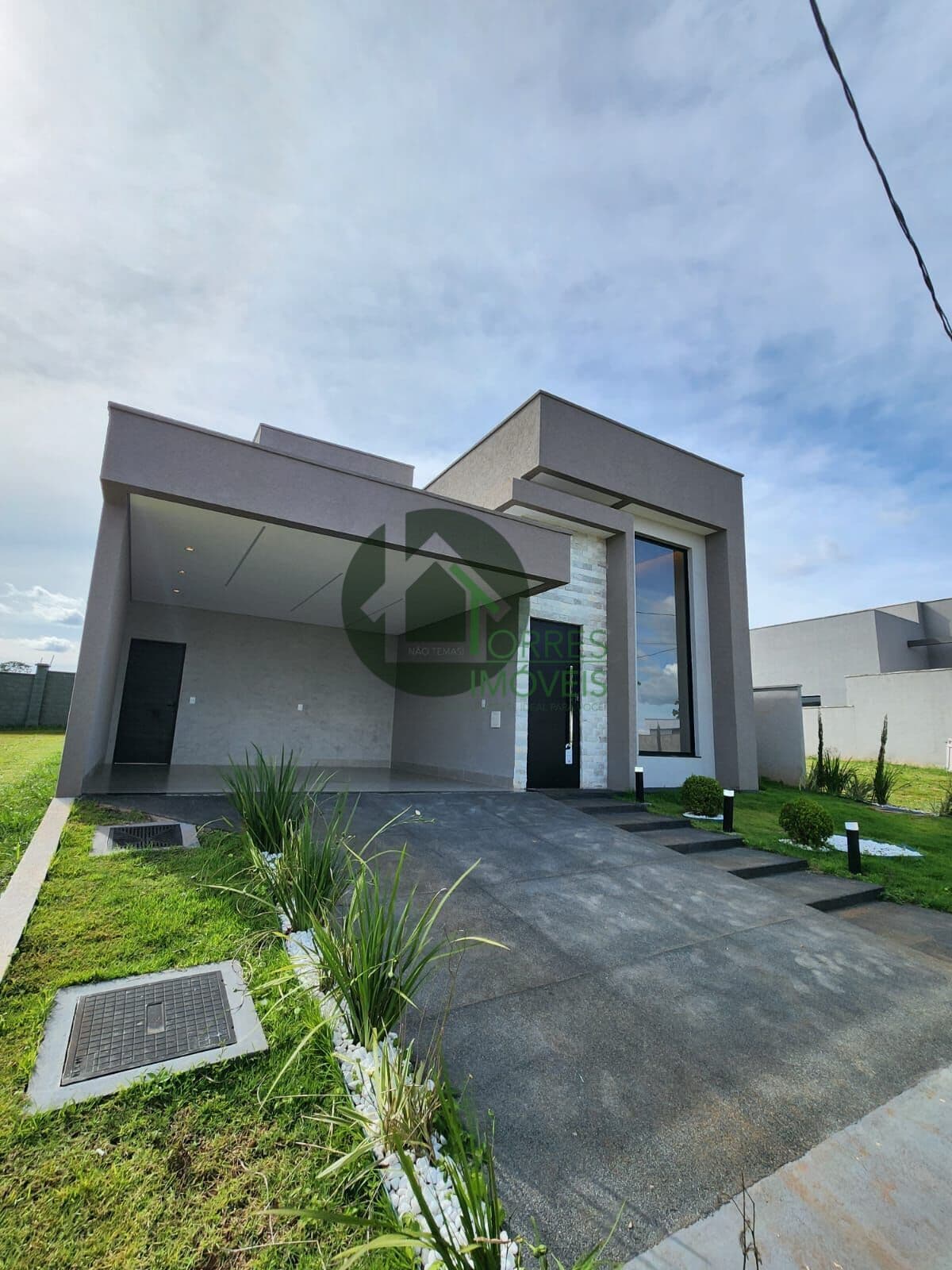 Linda Casa Alto Padrão no Terras Alpha 1