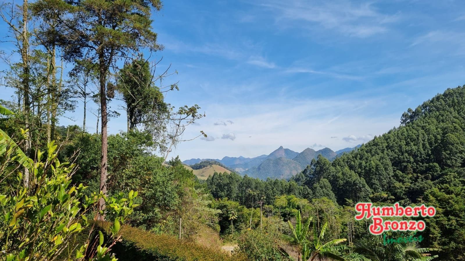 Mini Chacara com vista à venda por R$ 330.000 - Lumiar - Nova Friburgo/RJ