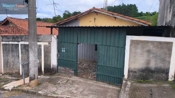 Casa em São Roque - Vila Santo Antônio