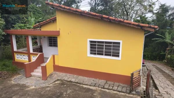 Casa para LOCAÇÃO no bairro VILA VILMA.