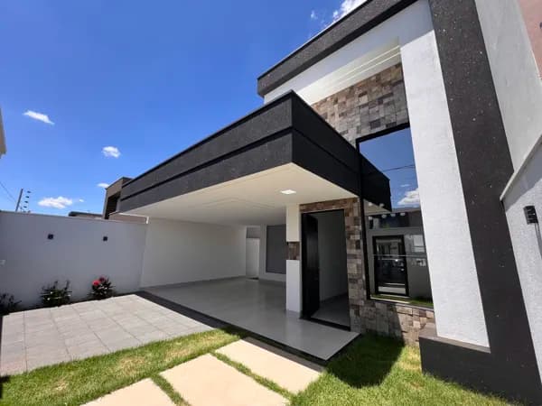 🏡 CASA COM PÉ DIREITO ALTO À VENDA NO Jardim Europa III