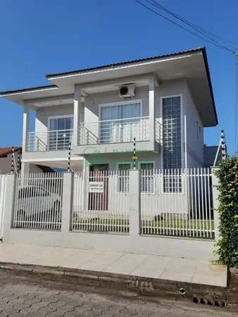 Casa em São João Batista - Tajuba II