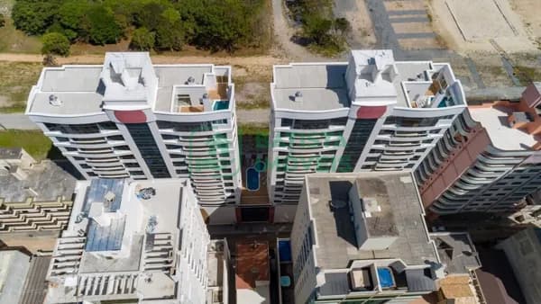 Apartamento em Itapema - Meia Praia