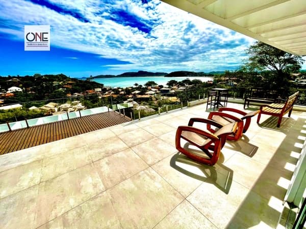 Casa Alto Padrão para Aluguel em Geriba Armação dos Búzios-RJ