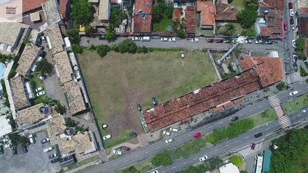 Amplo Terreno com PROJETO APROVADO no Centro de Búzios