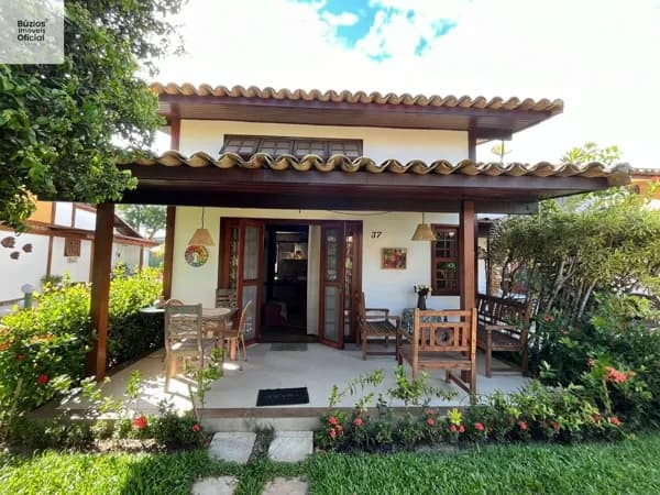 Casa em Condomínio a venda em Manguinhos / Búzios