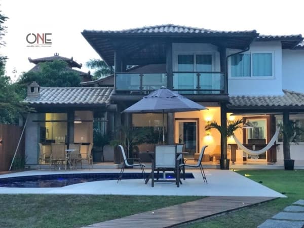 Casa Duplex para Aluguel em Geriba Armação dos Búzios-RJ