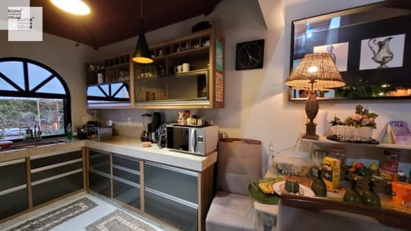 Casa em Condomínio para Venda e Aluguel em Centro Armação dos Búzios-RJ