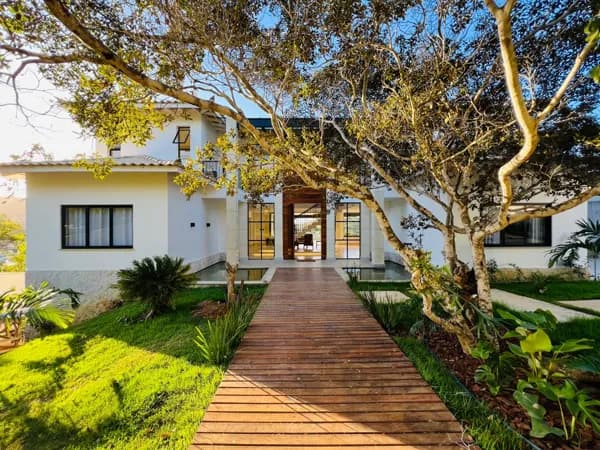 Casa Nova, Moderna, Alto Padrão no bairro Ferradura em Búzios.