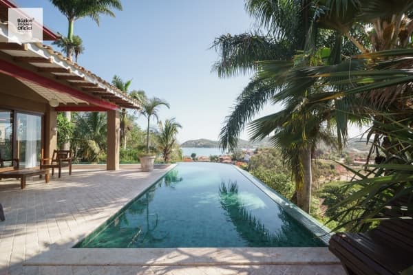 Casa Alto Padrão para Venda em Ferradura Armação dos Búzios-RJ