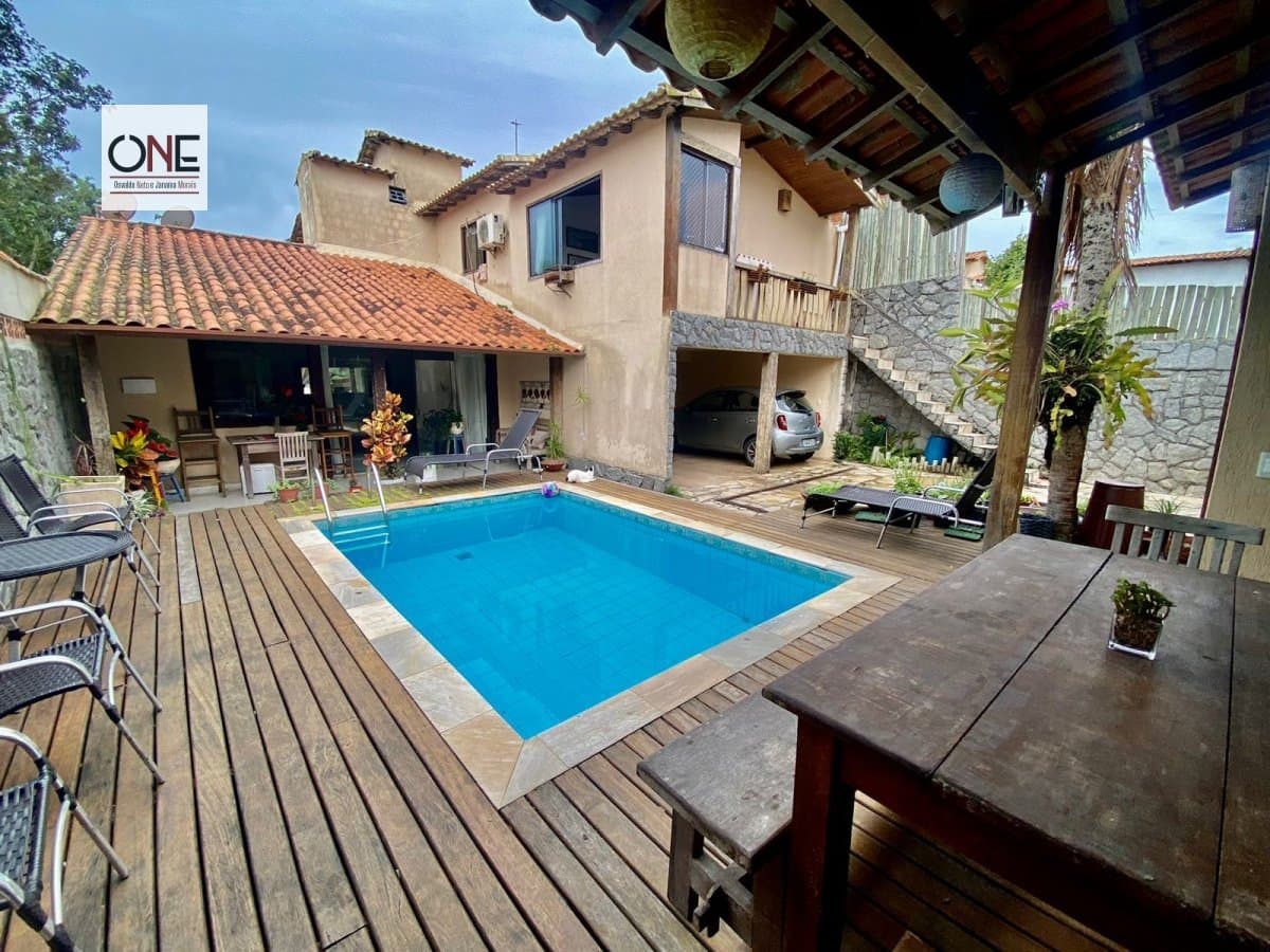 Casa Duplex para Venda em Geriba Armação dos Búzios-RJ