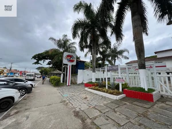 Sala Comercial 50m² em Manguinhos / Búzios