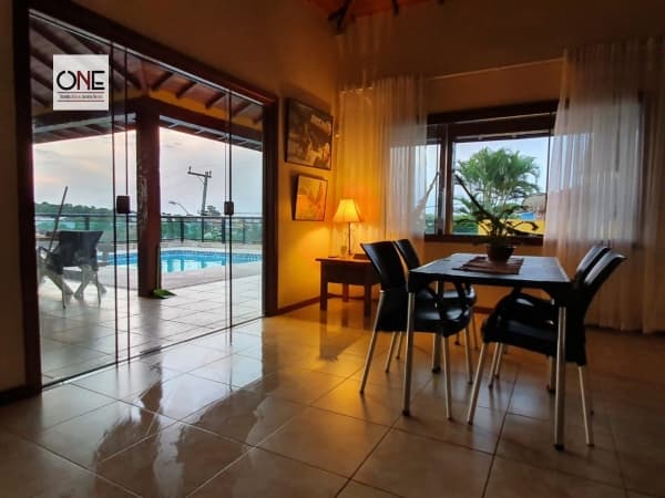 Casa Duplex para Venda e Aluguel em José Gonçalves Armação dos Búzios-RJ