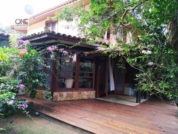 Casa em Condomínio para Aluguel em Manguinhos Armação dos Búzios-RJ