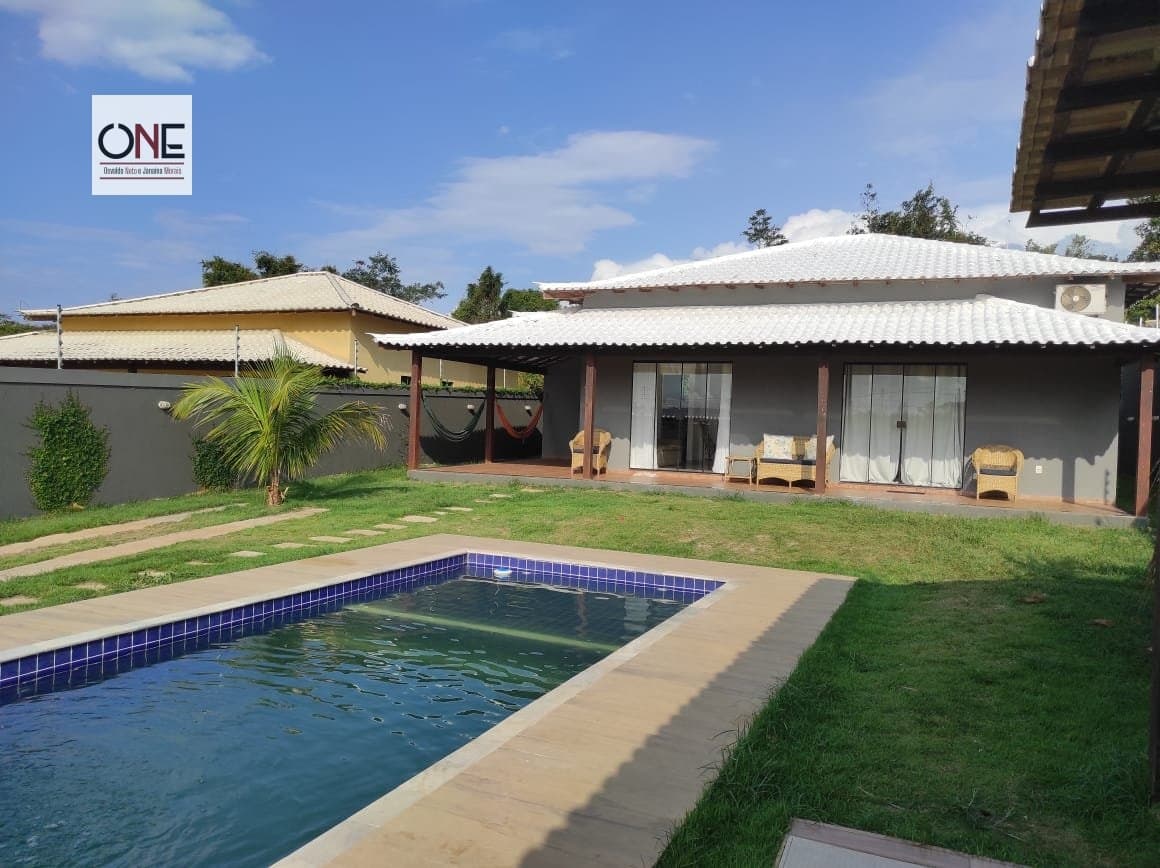 Casa Padrão para Aluguel em Rasa Armação dos Búzios-RJ