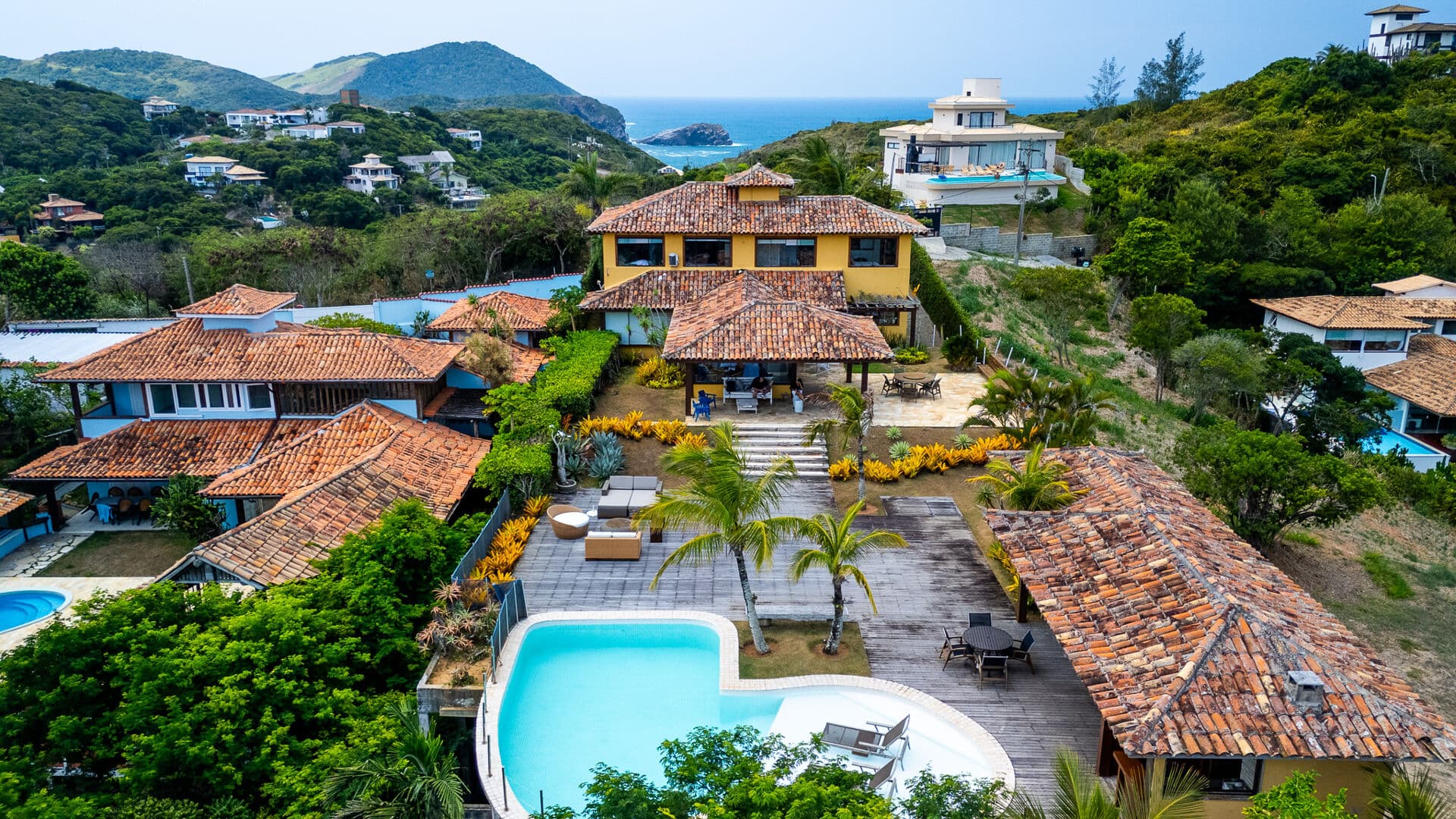 Casa Alto Padrão para Venda em Ferradura Armação dos Búzios-RJ