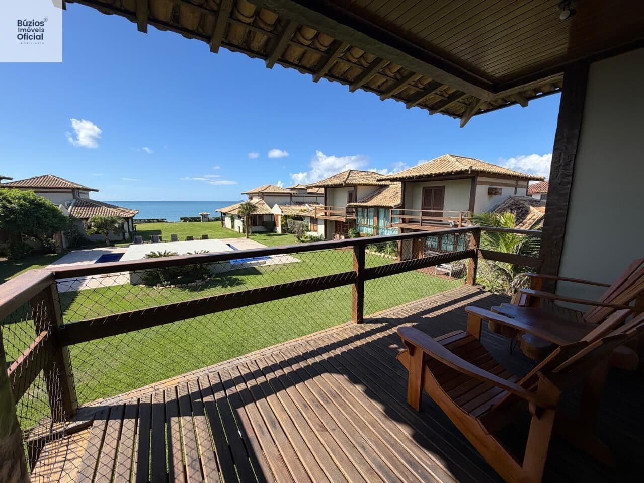 Casa em Condomínio com vista mar, praia de Manguinhos em Búzios/ RJ