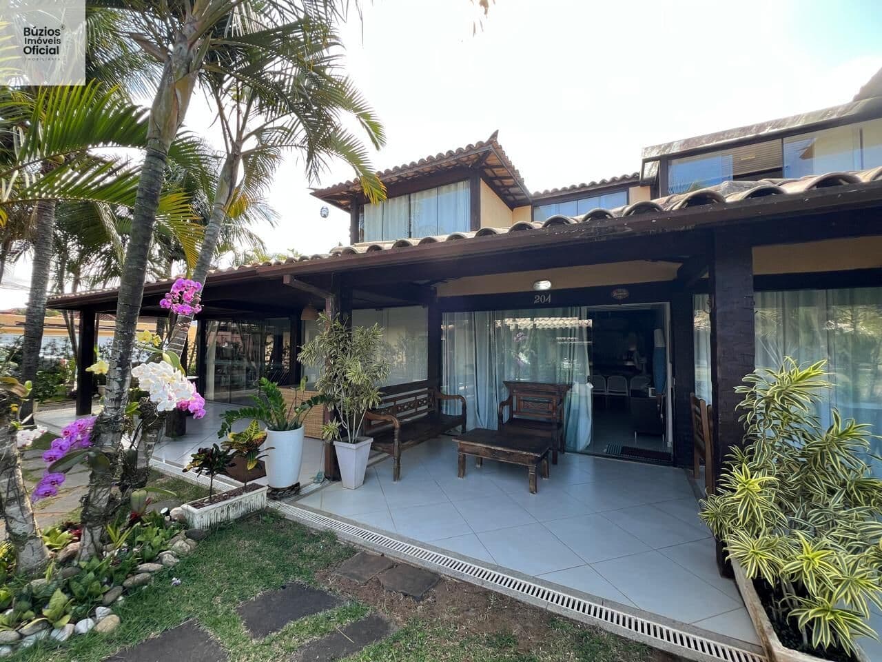 Casa em Condomínio à venda em Geribá, Búzios 400 metros da Praia
