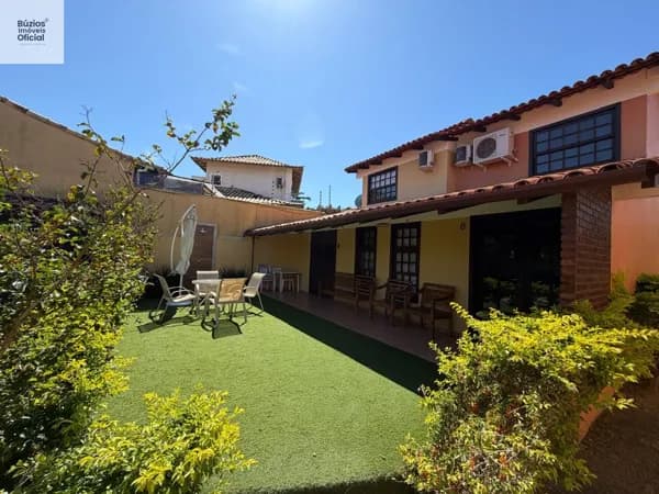 Casa em condomínio à venda em Geribá, Búzios