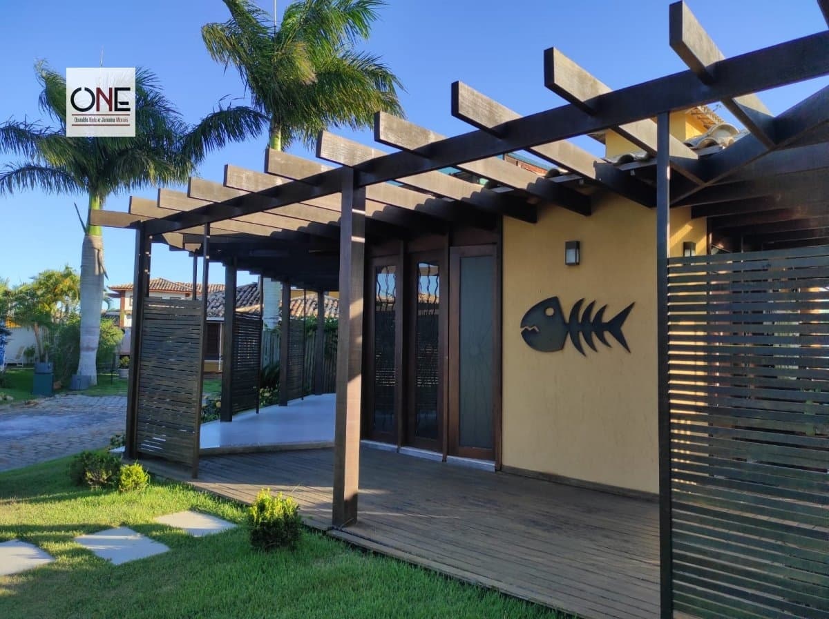 Casa em Condomínio para Venda e Aluguel em Manguinhos Armação dos Búzios-RJ