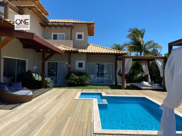 Casa Alto Padrão para Aluguel em Ferradura Armação dos Búzios-RJ