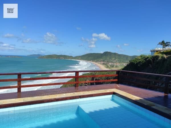 CASA COM VISTA INCRÍVEL EM GERIBÁ,BÚZIOS/RJ