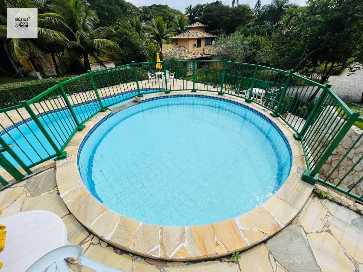 Casa em Condomínio para Aluguel em Ferradura Armação dos Búzios-RJ