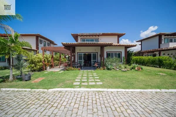 Casa 4 suítes em Condomínio . Manguinhos /Búzios