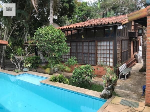 Casa Térrea para Venda e Aluguel em Bosque de Geribá Armação dos Búzios-RJ