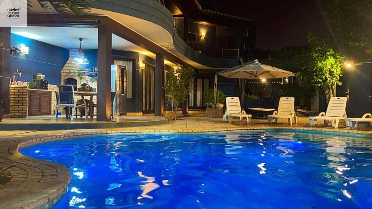 Casa Alto Padrão com lazer completo em Geribá.
