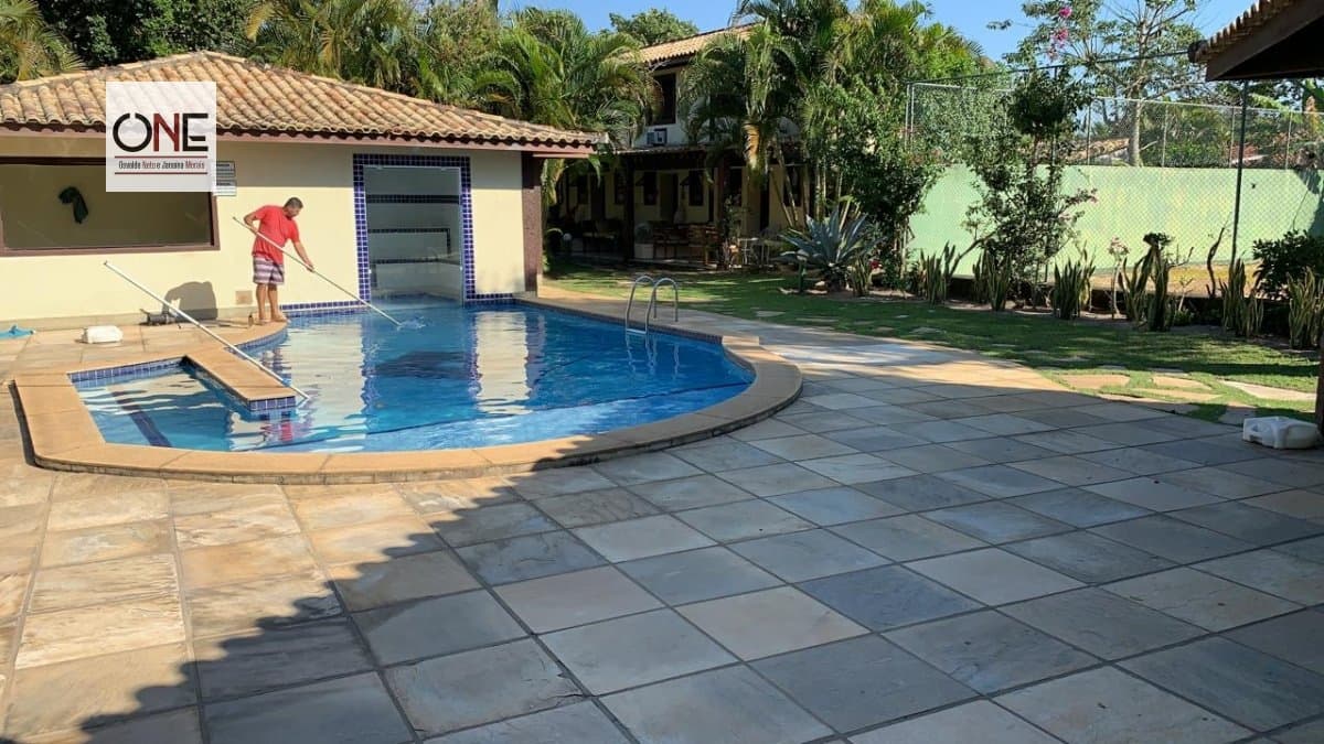 Flat para Venda em Manguinhos Armação dos Búzios-RJ