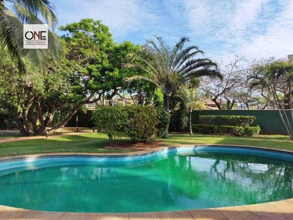 Casa Alto Padrão para Aluguel em Ferradura Armação dos Búzios-RJ