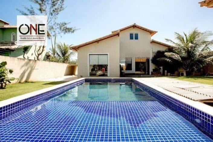 Casa Padrão para Venda e Aluguel em Marina Armação dos Búzios-RJ