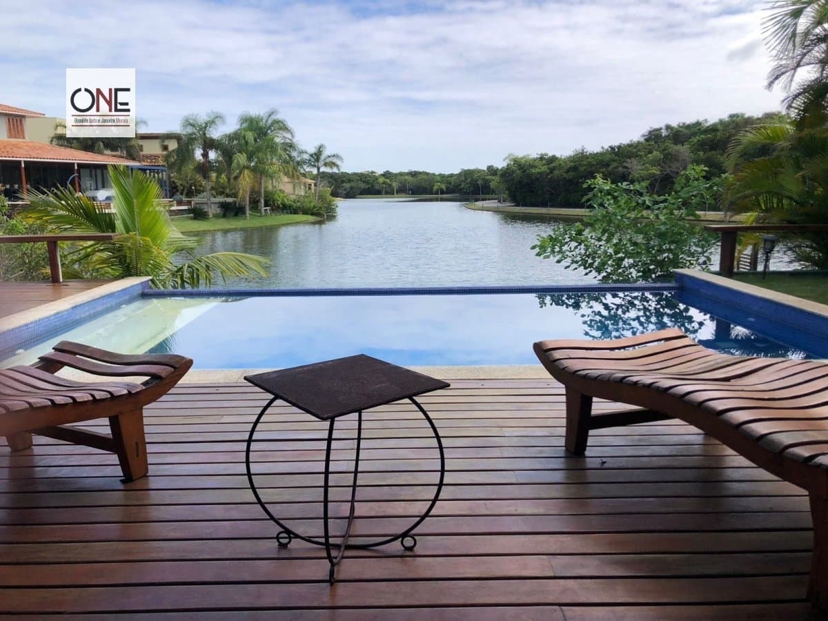 Casa Alto Padrão para Aluguel em Manguinhos Armação dos Búzios-RJ