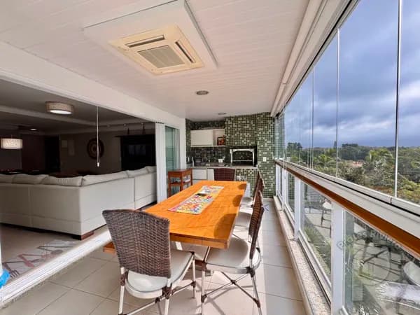 Apartamento de Alto Padrão à Venda – Riviera de São Lourenço