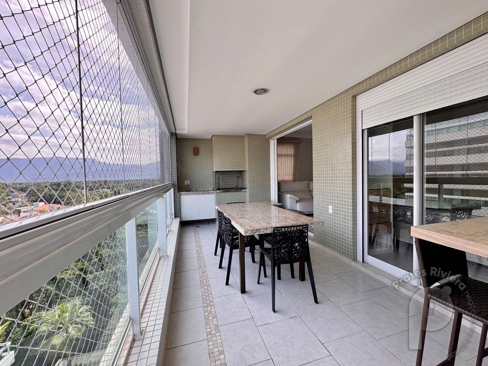 Apartamento a venda em Riviera de São Lourenço - Ref.250